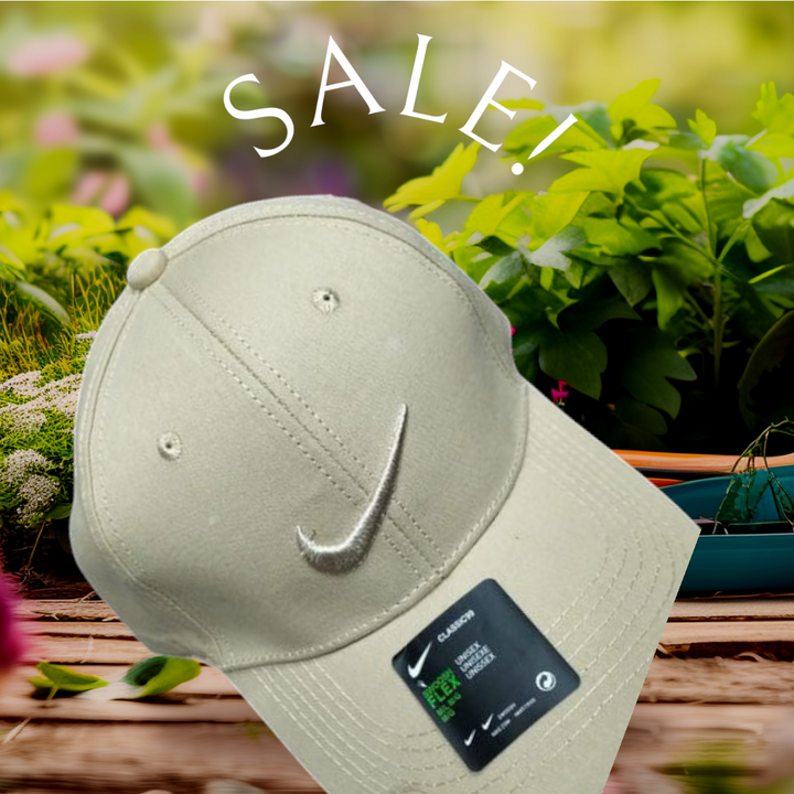 Nike classic flexfit baseball cap- light beige